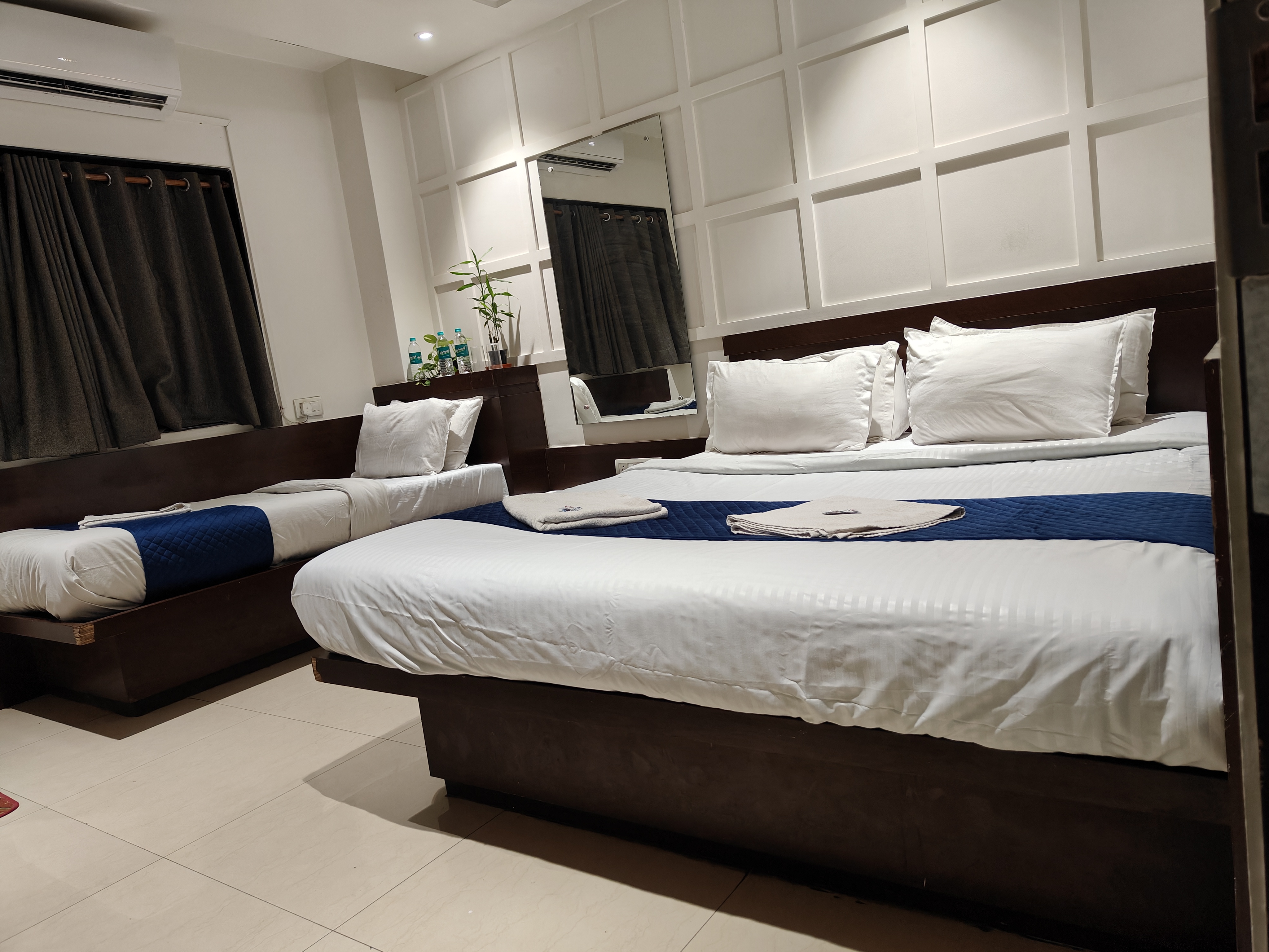 Hotel Anand Palace | Standard Triple Bed Non A/C Room